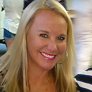 Meet your Posher, Angela